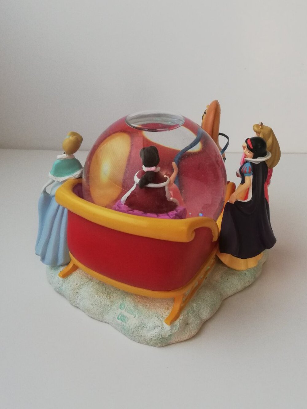Vintage Disney Store "Princess Sleigh Ride" Winter Snow Globe (2004) - Picture 6 of 10